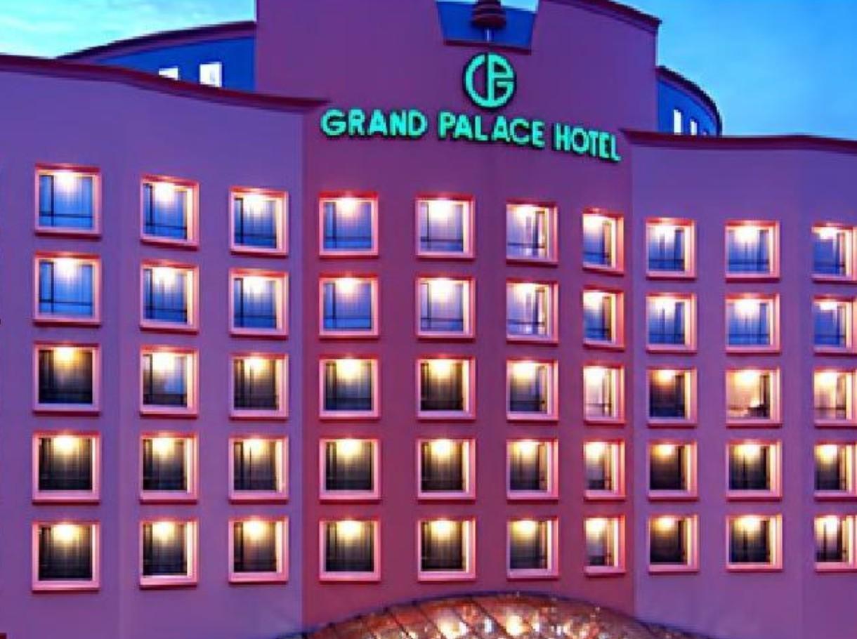 Grand Palace Hotel Miri Exteriör bild
